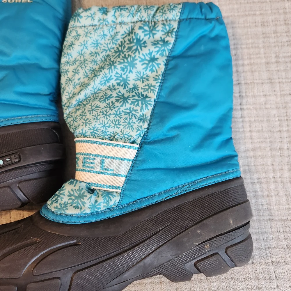 Sorel Winter Insulated Snow Boots Snowflake Teal Blue Black Womens Size 5